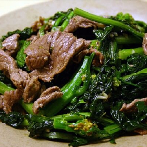 Bò Xào Cải Bẹ Xanh