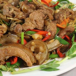 Heo Rừng Xào Lăn